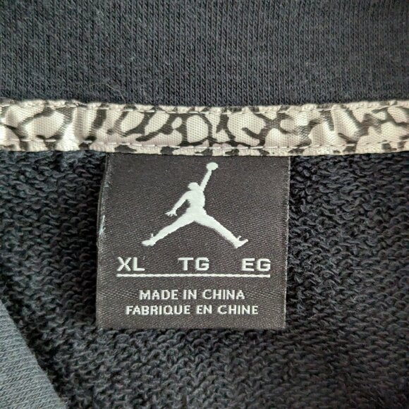 Jordan Black and White Sweater - Size XL - Picture 4 of 12